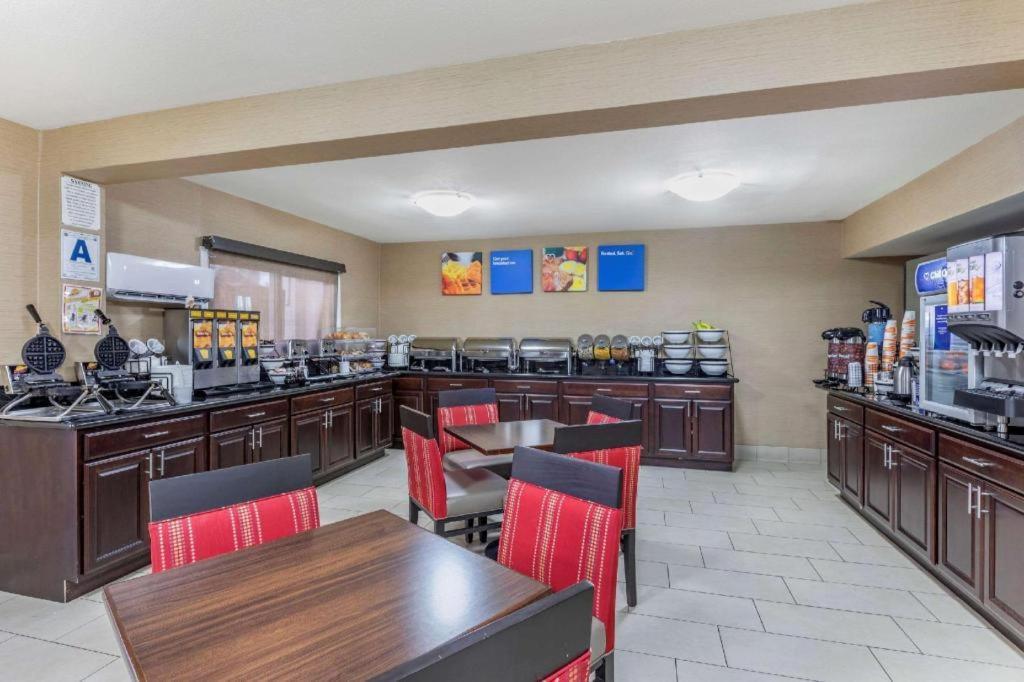 Comfort Inn Escondido San Diego North County Eksteriør billede